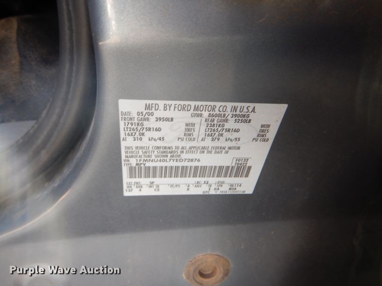 image for item DD4538 2000 Ford Excursion SUV