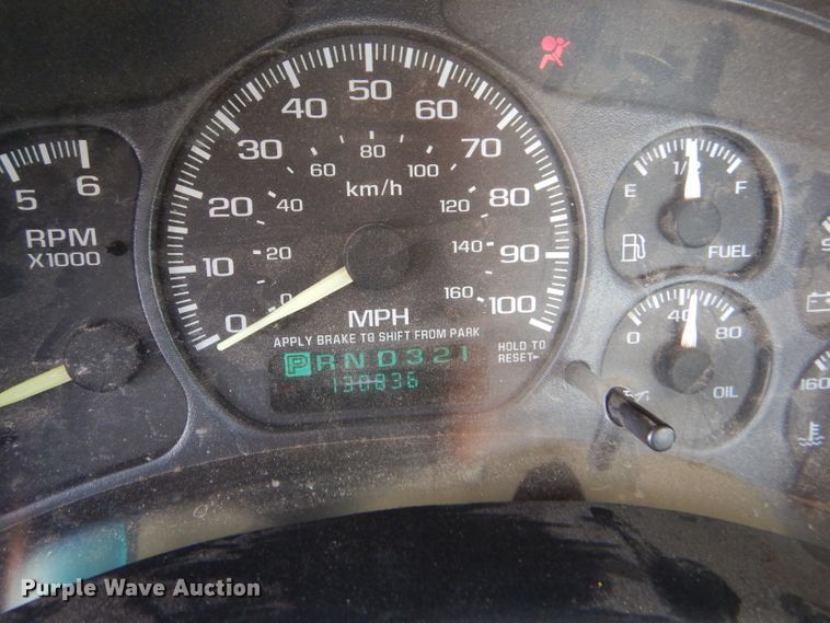 image for item DD4539 2000 GMC Sierra 1500 pickup truck