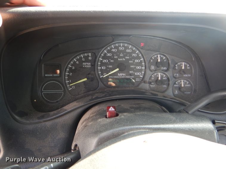 image for item DD4539 2000 GMC Sierra 1500 pickup truck