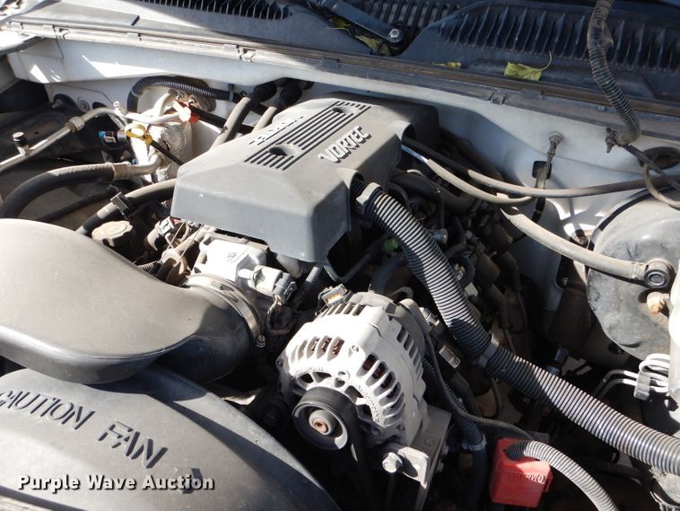 image for item DD4539 2000 GMC Sierra 1500 pickup truck