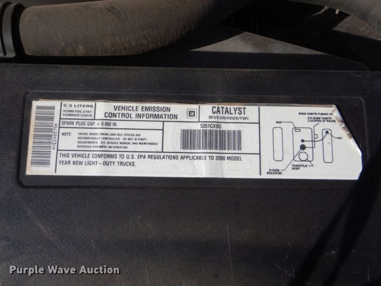 image for item DD4539 2000 GMC Sierra 1500 pickup truck