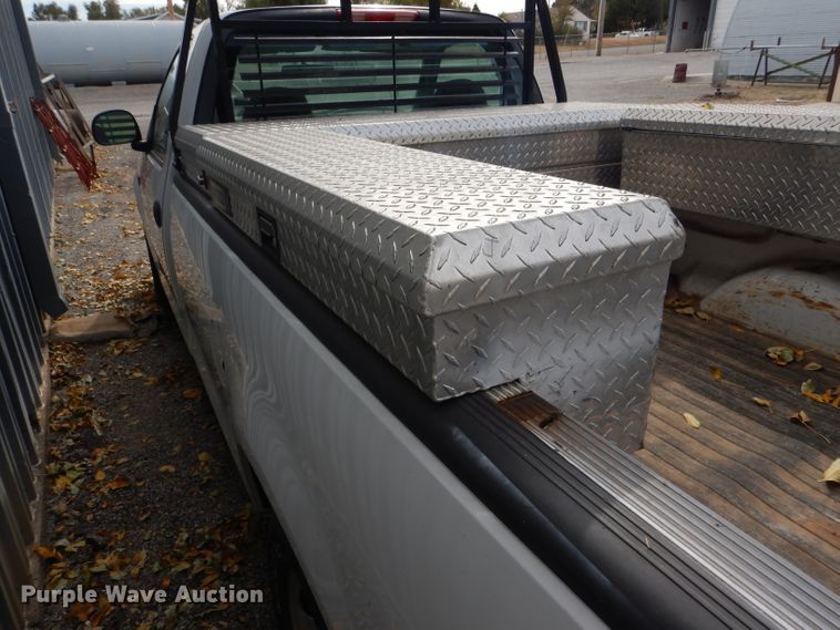 image for item DD4541 2003 Ford F150 XL pickup truck