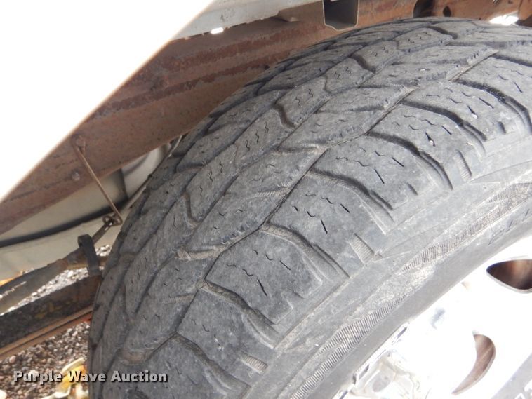 image for item DD4541 2003 Ford F150 XL pickup truck