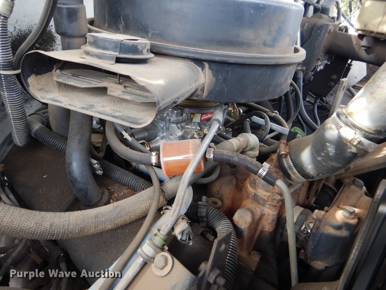 image for item DD4542 1987 GMC 7000 bucket truck