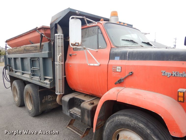 image for item DD4559 1988 GMC TopKick 7000 dump truck