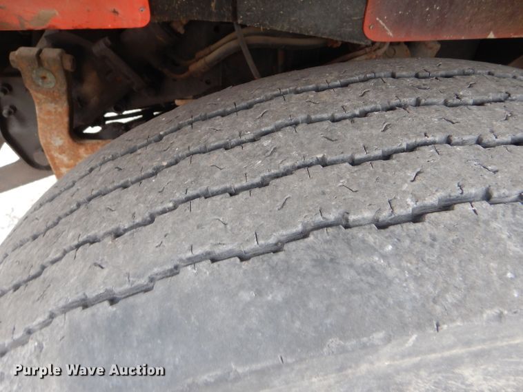 image for item DD4559 1988 GMC TopKick 7000 dump truck