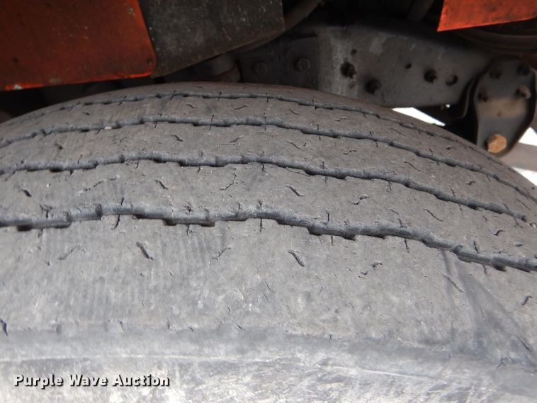 image for item DD4559 1988 GMC TopKick 7000 dump truck