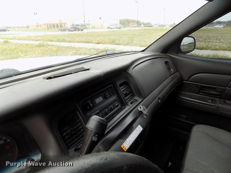 image for item DE1166 2011 Ford Crown Victoria Police Interceptor