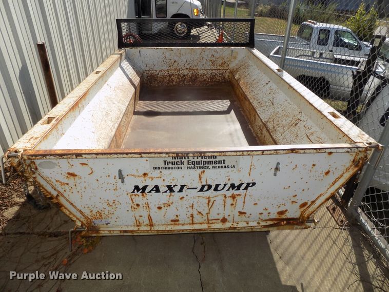 MaxiDump dump bed insert in Lincoln, NE Item DG2473 sold Purple Wave