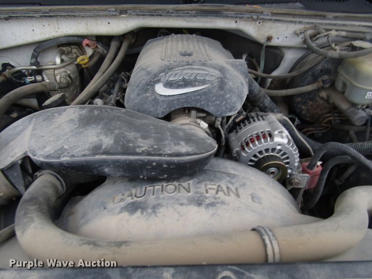 image for item DG6588 2001 GMC Sierra 1500 pickup truck