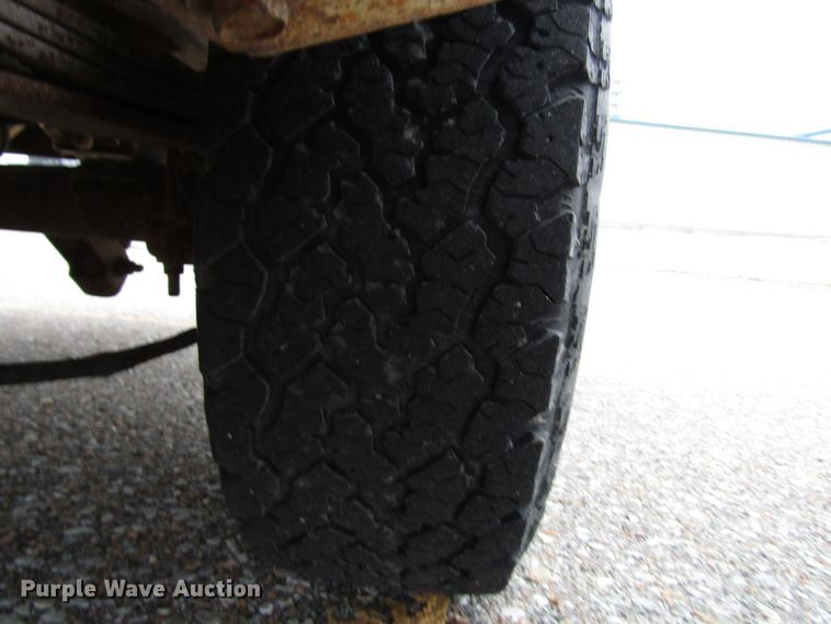 image for item DG6589 1997 GMC Sierra 1500 pickup truck