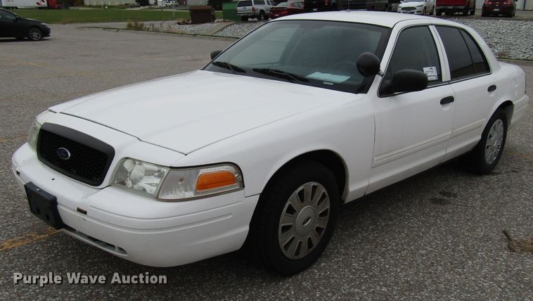 image for item DG6590 2011 Ford Crown Victoria Police Interceptor