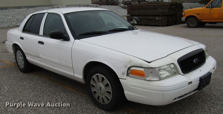 image for item DG6590 2011 Ford Crown Victoria Police Interceptor
