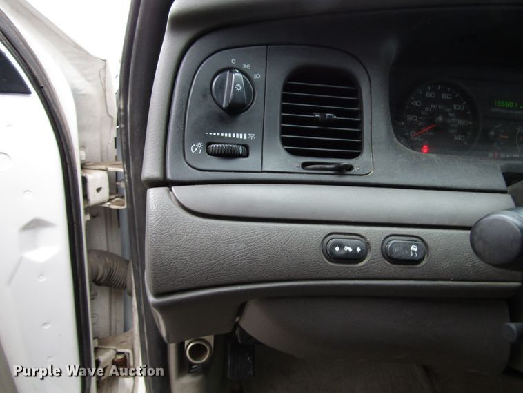 image for item DG6590 2011 Ford Crown Victoria Police Interceptor