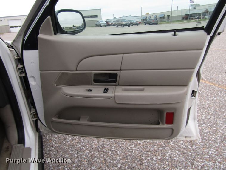 image for item DG6590 2011 Ford Crown Victoria Police Interceptor