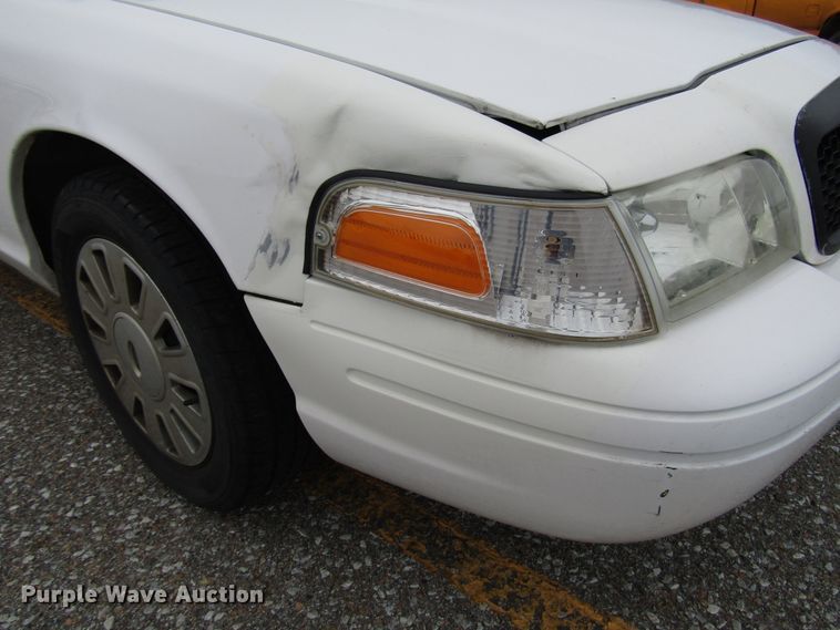 image for item DG6590 2011 Ford Crown Victoria Police Interceptor