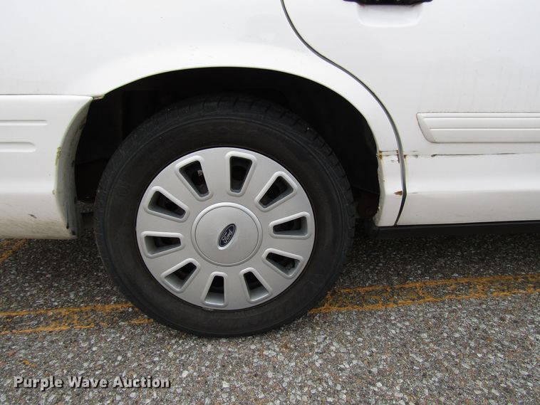 image for item DG6590 2011 Ford Crown Victoria Police Interceptor