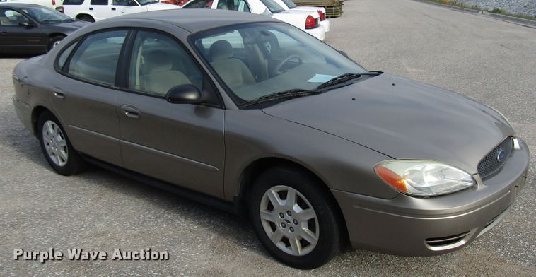 image for item DG6592 2007 Ford Taurus
