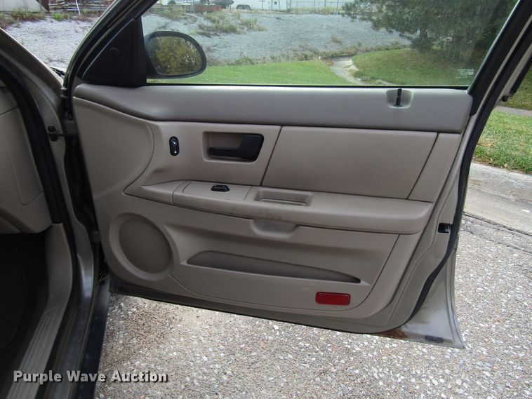 image for item DG6592 2007 Ford Taurus