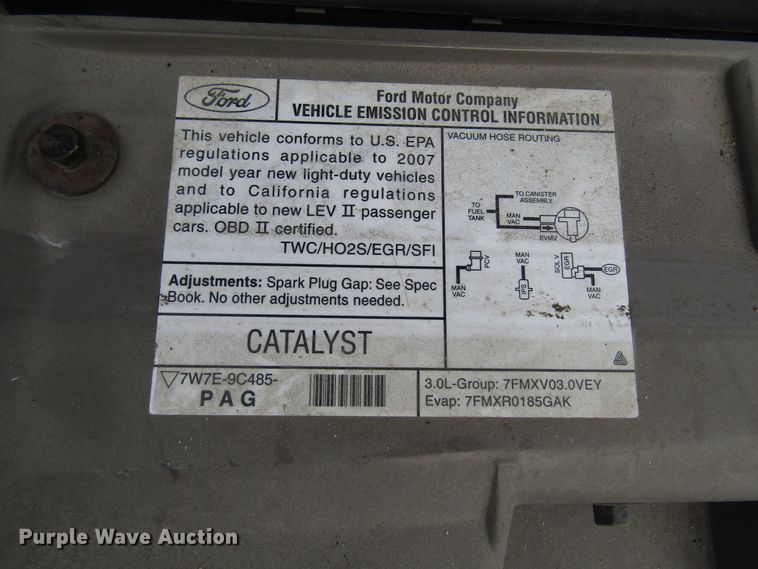 image for item DG6592 2007 Ford Taurus