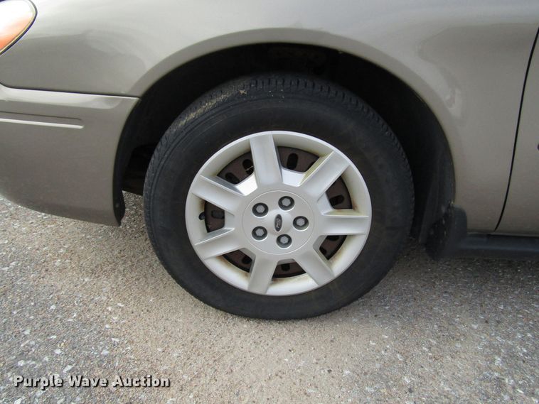 image for item DG6592 2007 Ford Taurus