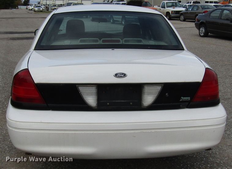 image for item DG6593 2010 Ford Crown Victoria Police Interceptor