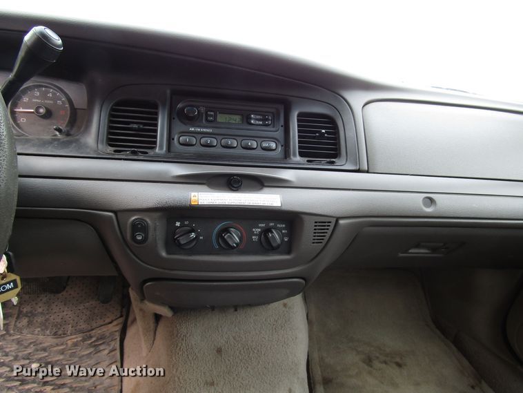 image for item DG6593 2010 Ford Crown Victoria Police Interceptor