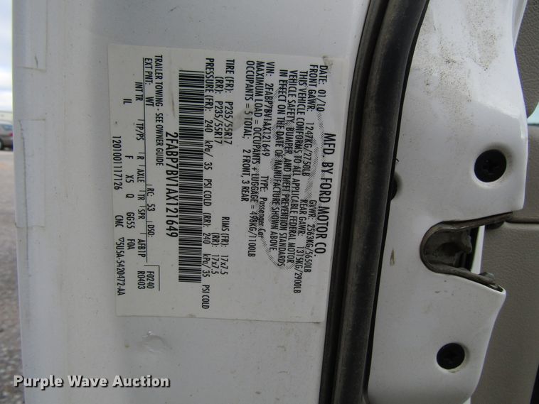 image for item DG6593 2010 Ford Crown Victoria Police Interceptor