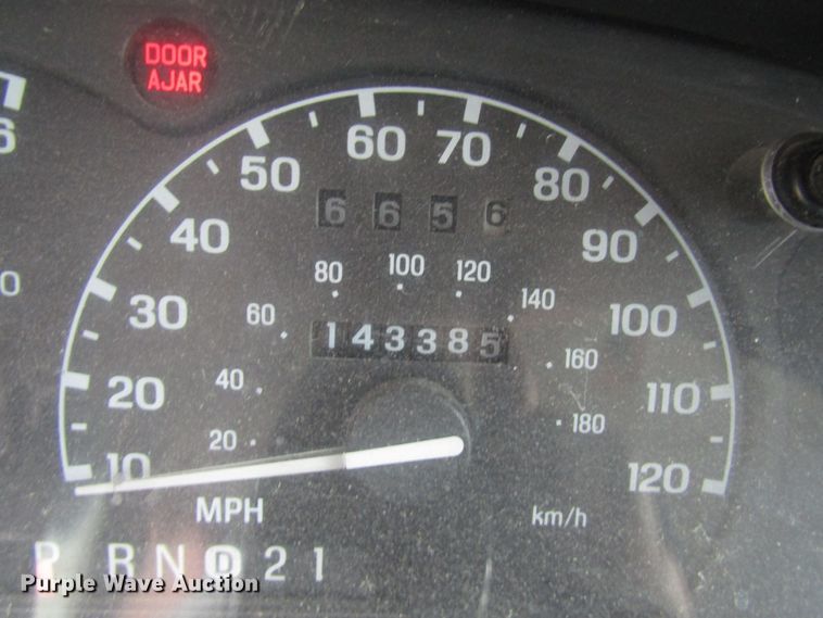 image for item DG6594 1998 Ford Explorer XLT SUV