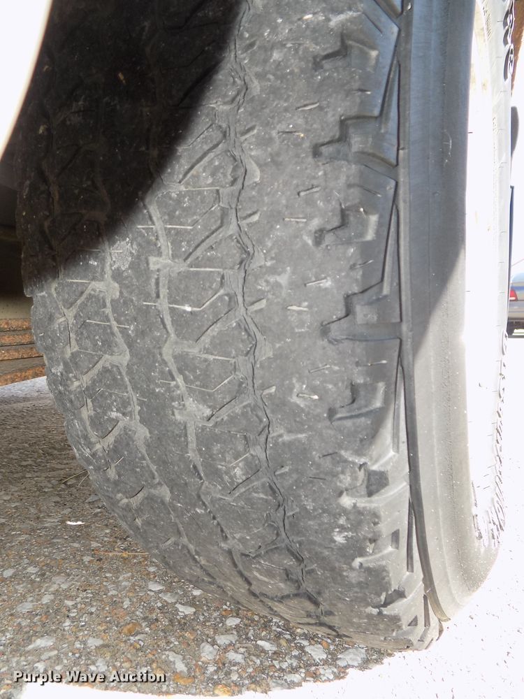 image for item DG6594 1998 Ford Explorer XLT SUV