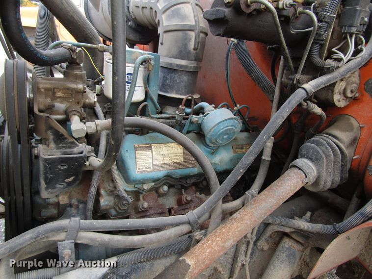 image for item DG6595 1992 International 4600 flatbed truck