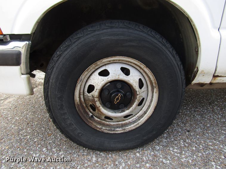 image for item DG6597 2001 Chevrolet Blazer SUV