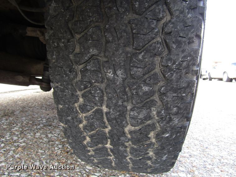 image for item DG6597 2001 Chevrolet Blazer SUV