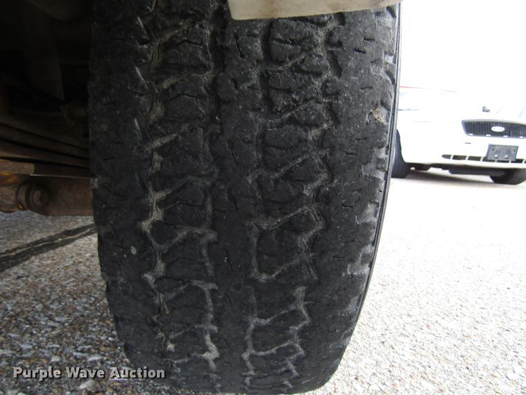 image for item DG6597 2001 Chevrolet Blazer SUV