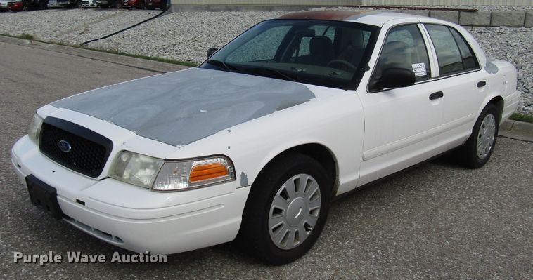image for item DG6598 2007 Ford Crown Victoria Police Interceptor