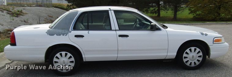image for item DG6598 2007 Ford Crown Victoria Police Interceptor