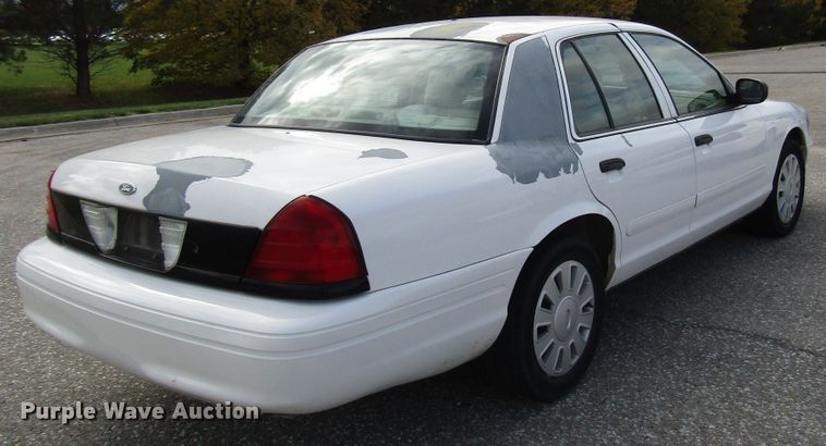 image for item DG6598 2007 Ford Crown Victoria Police Interceptor