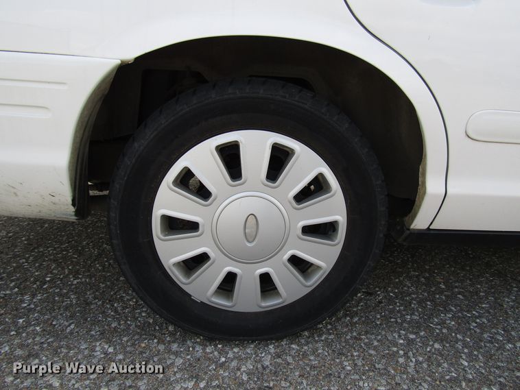 image for item DG6598 2007 Ford Crown Victoria Police Interceptor