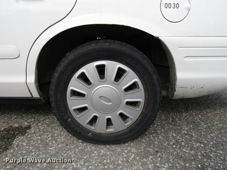 image for item DG6598 2007 Ford Crown Victoria Police Interceptor