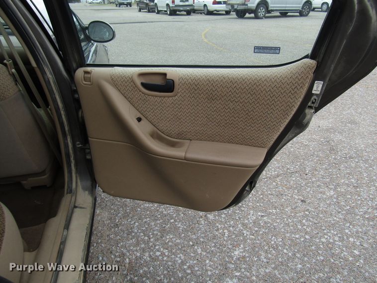 image for item DG6599 2000 Dodge Stratus