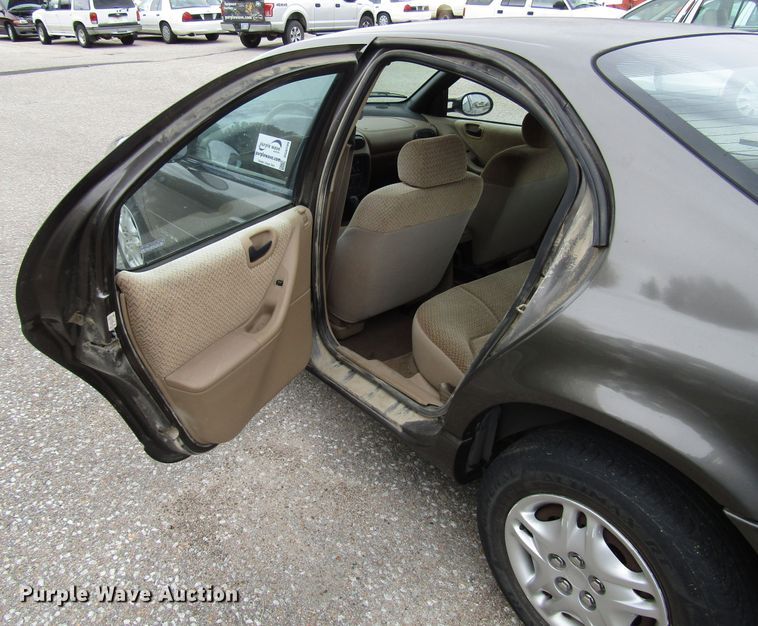 image for item DG6599 2000 Dodge Stratus