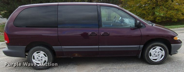 image for item DG6600 1999 Dodge Grand Caravan van