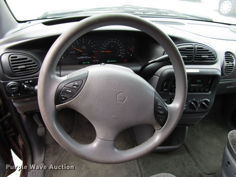 image for item DG6600 1999 Dodge Grand Caravan van