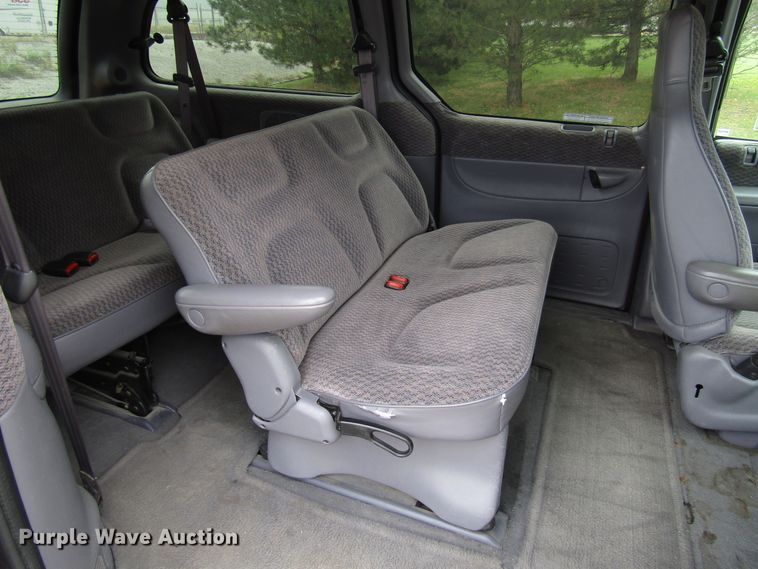 image for item DG6600 1999 Dodge Grand Caravan van
