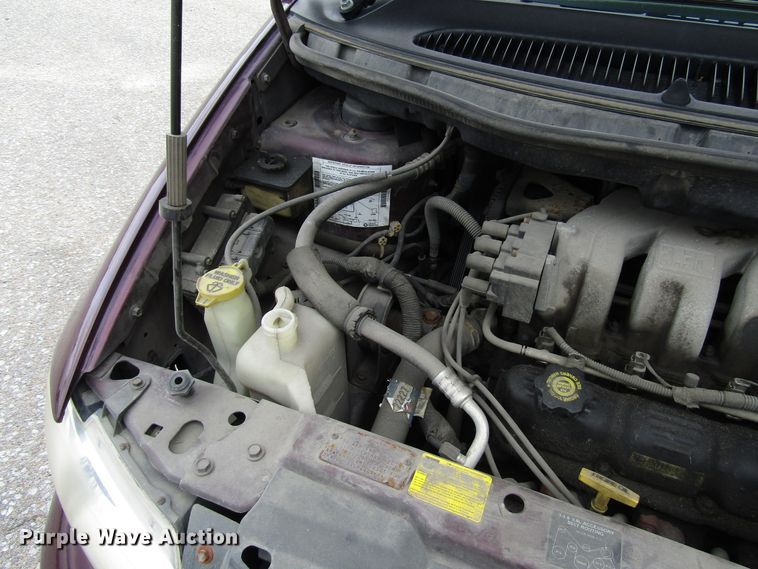 image for item DG6600 1999 Dodge Grand Caravan van