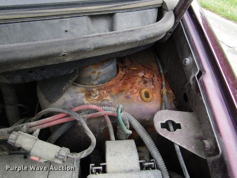 image for item DG6600 1999 Dodge Grand Caravan van