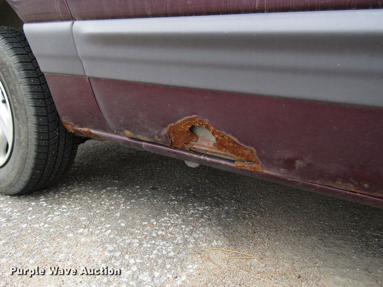 image for item DG6600 1999 Dodge Grand Caravan van