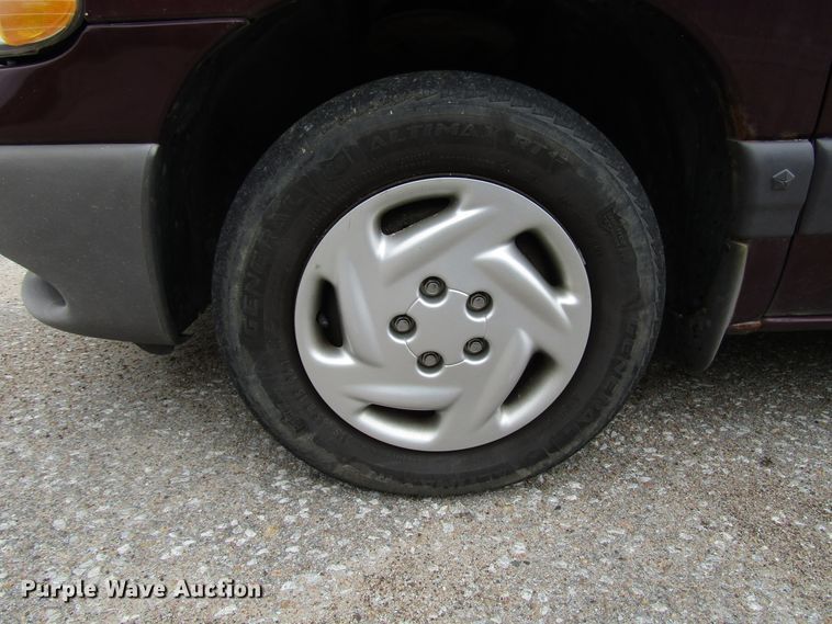 image for item DG6600 1999 Dodge Grand Caravan van