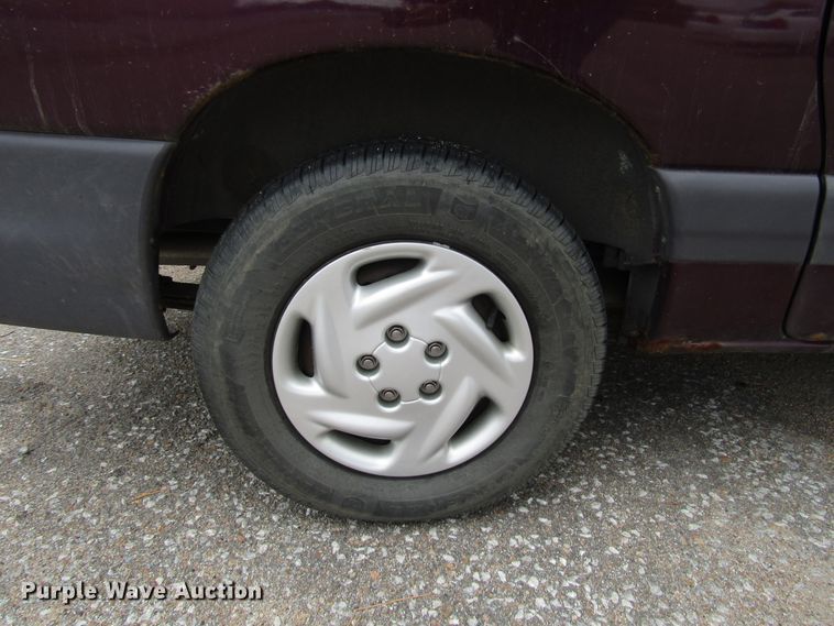 image for item DG6600 1999 Dodge Grand Caravan van