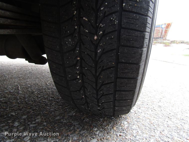 image for item DG6600 1999 Dodge Grand Caravan van